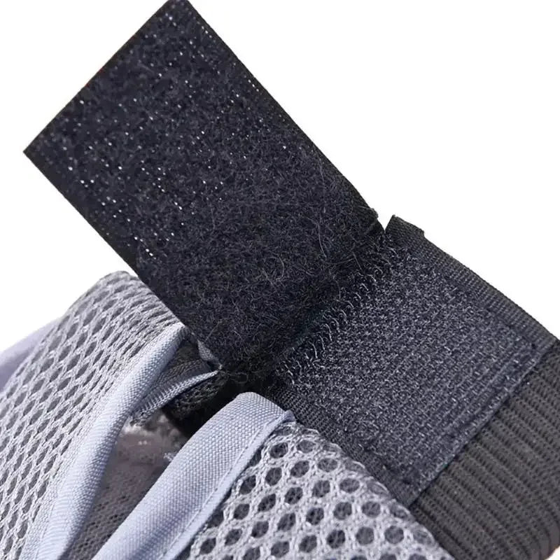 Deshedding Pet Grooming Glove with Massage Tips